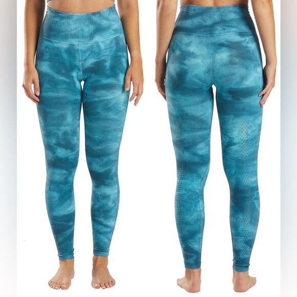 Free People Good Karma Performance Capri Legging Size XS/S - Picture 2 of 7